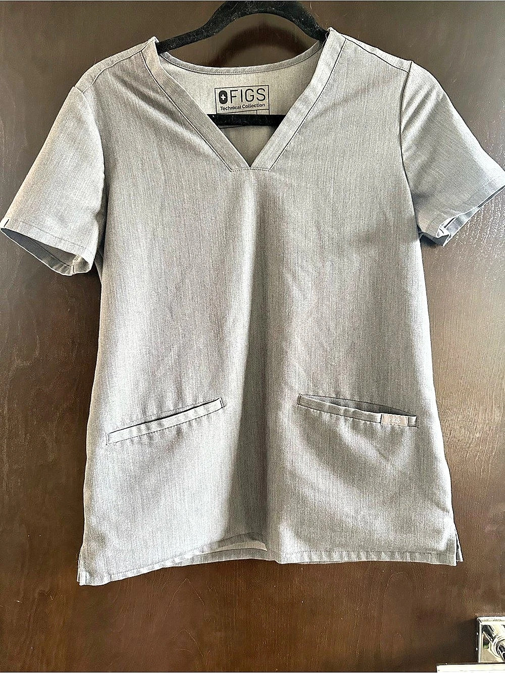 FIGS Technical Collection Scrub Set